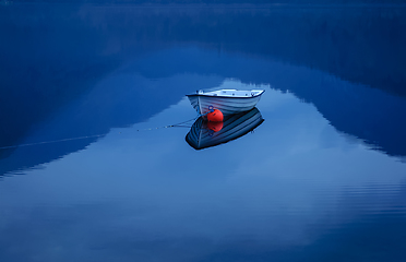 Image showing boat on the lake