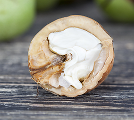 Image showing half broken walnut