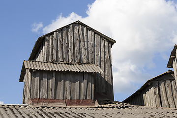 Image showing old wooden superstructure