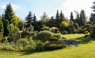 Image showing Beautiful spring garden