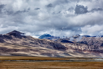 Image showing Tso Kar - fluctuating salt lake in Himalayas