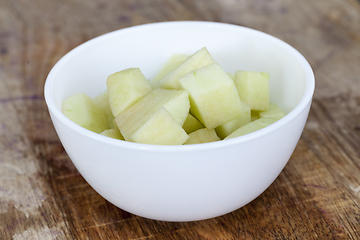 Image showing peeled green apple