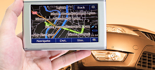 Image showing GPS in a man hand