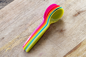 Image showing Colored spoons