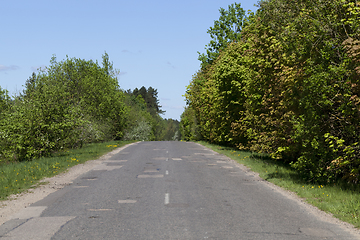 Image showing road is made of asphalt