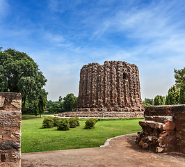 Image showing Alai Minar