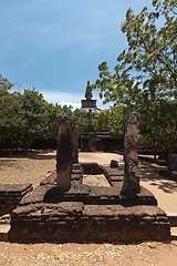 Image showing Kiri Vihara - ancient buddhist dagoba (stupa)