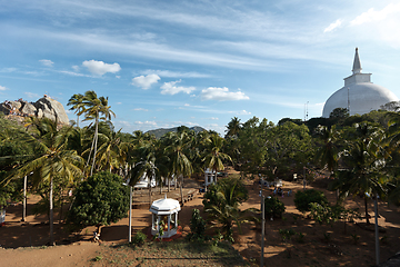 Image showing Mahaseya Dagoba