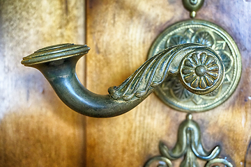 Image showing old door handle