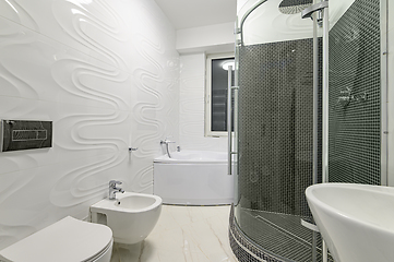 Image showing Modern luxury white and chrome bathroom