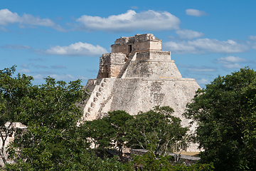 Image showing Mayan pyramid (Pyramid of the Magician, Adivino) in Uxmal, Mexic