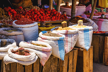 Image showing fresh pulses at marketplace