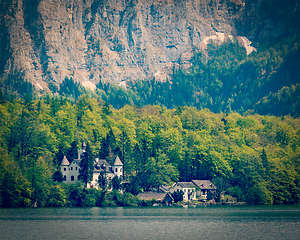 Image showing Castle at Hallstatter See mountain lake in Austria