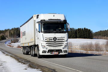 Image showing White Mercedes-Benz Actros Truck Semi Trailer on Road