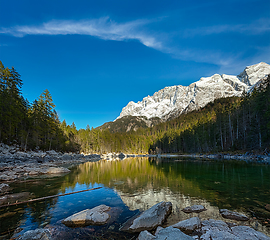 Image showing Frillensee lake and Zugspitze - the highest mountain in Germany