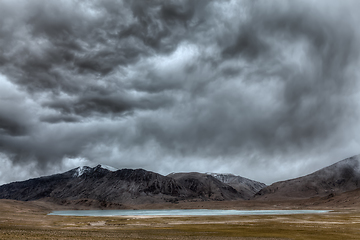 Image showing Himalayan lake Kyagar Tso, Ladakh, India