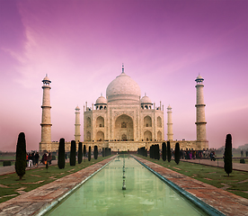 Image showing Taj Mahal on sunset, Agra, India