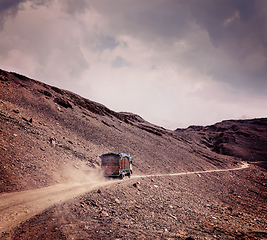 Image showing Manali-Leh Road in Indian Himalayas with lorry