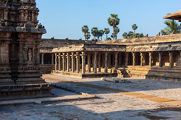 Image showing Airavatesvara Temple, Darasuram