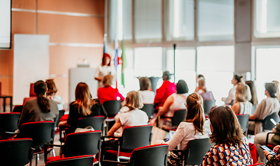 Image showing Woman giving presentation on business conference event.