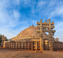 Image showing Great Stupa. Sanchi, Madhya Pradesh, India