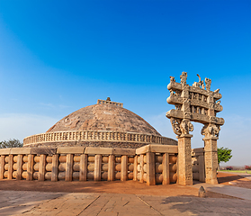 Image showing Great Stupa. Sanchi, Madhya Pradesh, India