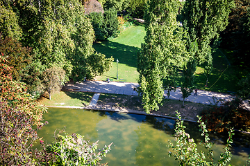 Image showing Pond in Buttes-Chaumont Park, Paris