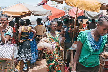 Image showing Malagasy peoples on big colorful rural Madagascar marketplace