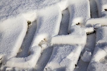 Image showing traces of the tractor