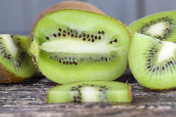 Image showing fresh green kiwi fruit