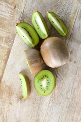 Image showing fresh green kiwi fruit