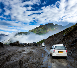 Image showing Vehicles on bad road in Himalayas