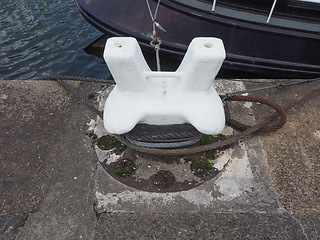 Image showing Mooring bollard for boats