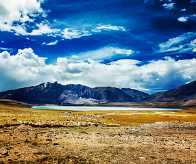 Image showing Himalayan lake Kyagar Tso, Ladakh, India