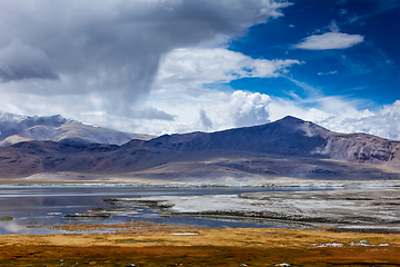 Image showing Himalayan lake Tso Kar in Himalayas, Ladakh, India