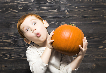 Image showing celebrate Halloween and preparing the lamp