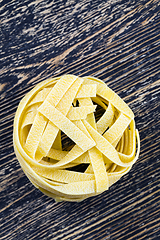Image showing one twisted long pasta