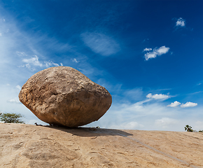 Image showing Krishna's butterball - balancing giant natural rock stone, Maha