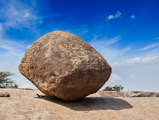 Image showing Krishna's butterball - balancing giant natural rock stone, Maha