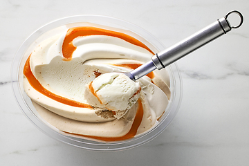 Image showing vanilla and caramel ice cream