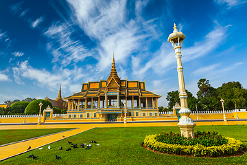 Image showing Phnom Penh Royal Palace complex