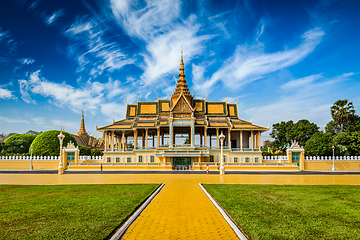 Image showing Phnom Penh Royal Palace complex