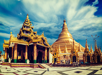 Image showing Shwedagon pagoda