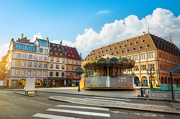 Image showing Carousel on square Gutenberg