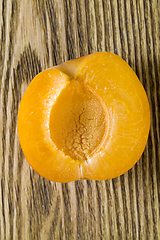 Image showing cut apricot