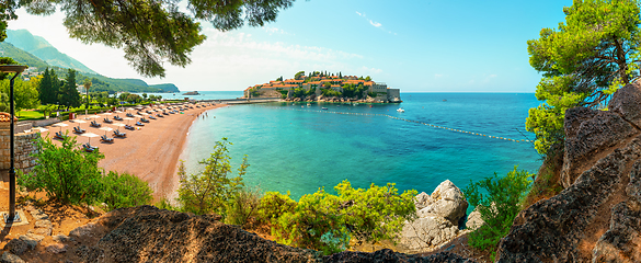 Image showing Beach and island of Sveti Stefan