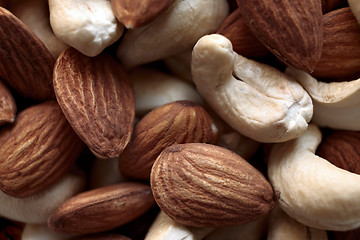 Image showing Almonds and cashew nuts close up