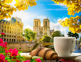 Image showing Coffee and Notre Dame