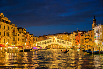 Image showing Rialto bridge Ponte di Rialto over Grand Canal at night in Venice, Italy