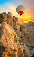 Image showing Hot air balloon